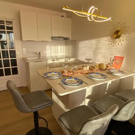 Le Paradis Mahon, Vue Mer, élégance Et Fraîchement Rénové Apartamento *